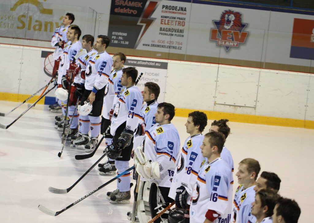 12248187_917978411626346_6751978940006130125_o