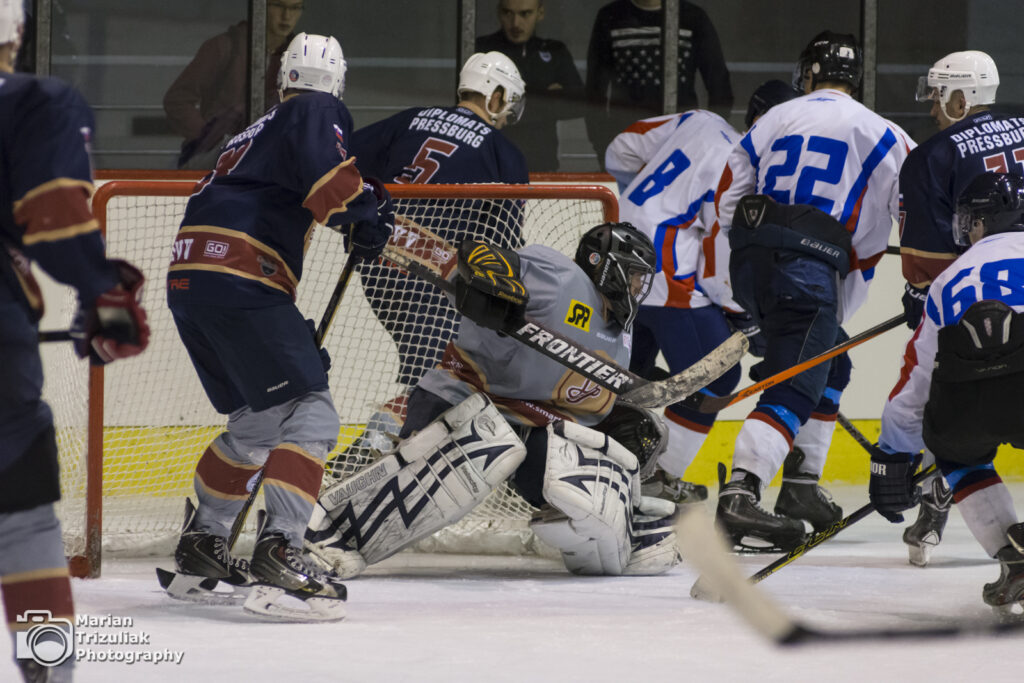 Diplomats Pressburg vs. HOBA Bratislava